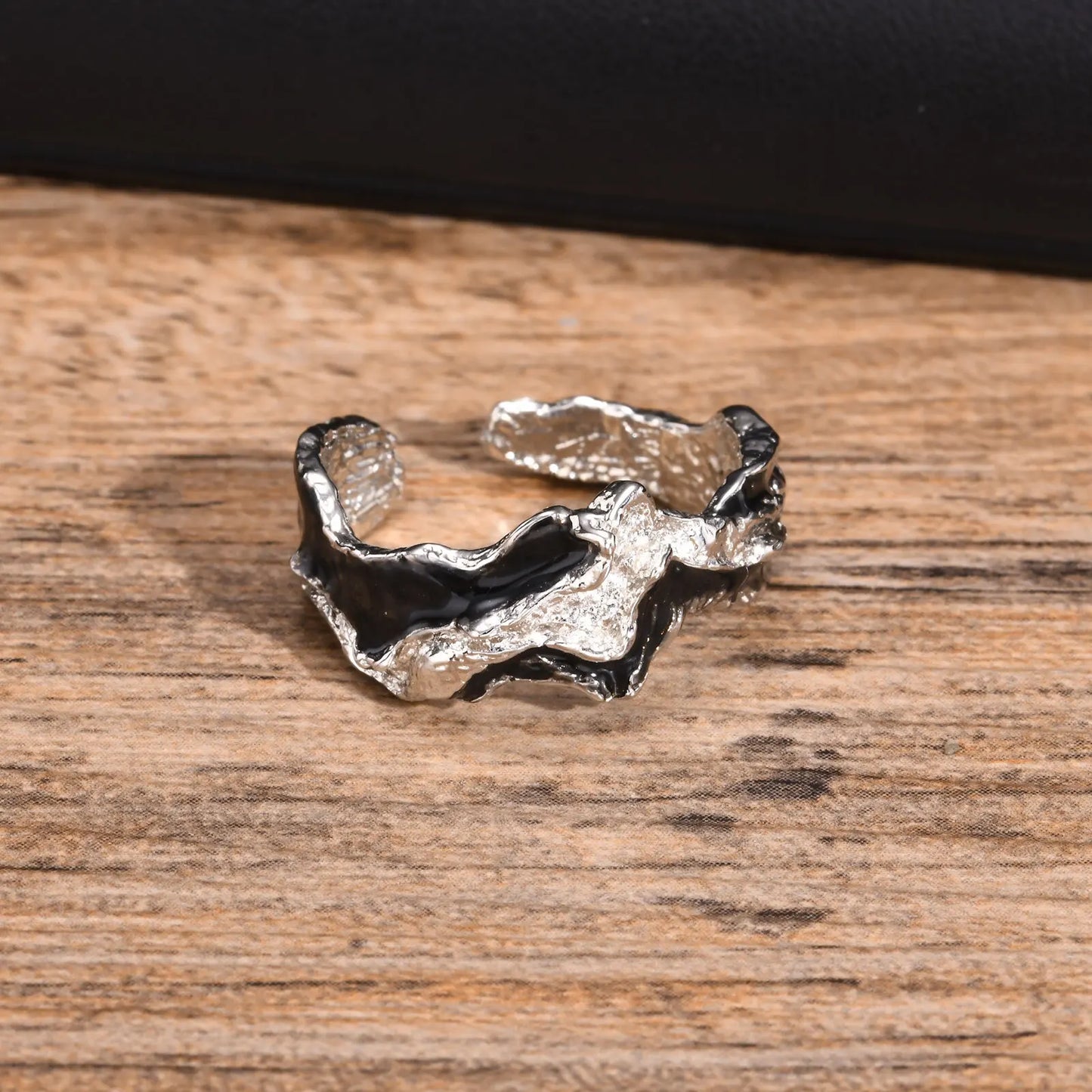 ARISEN™ Molten Ring (Silver)