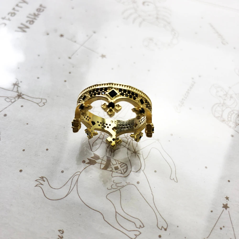 ARISEN™ Kings Crown (Gold)