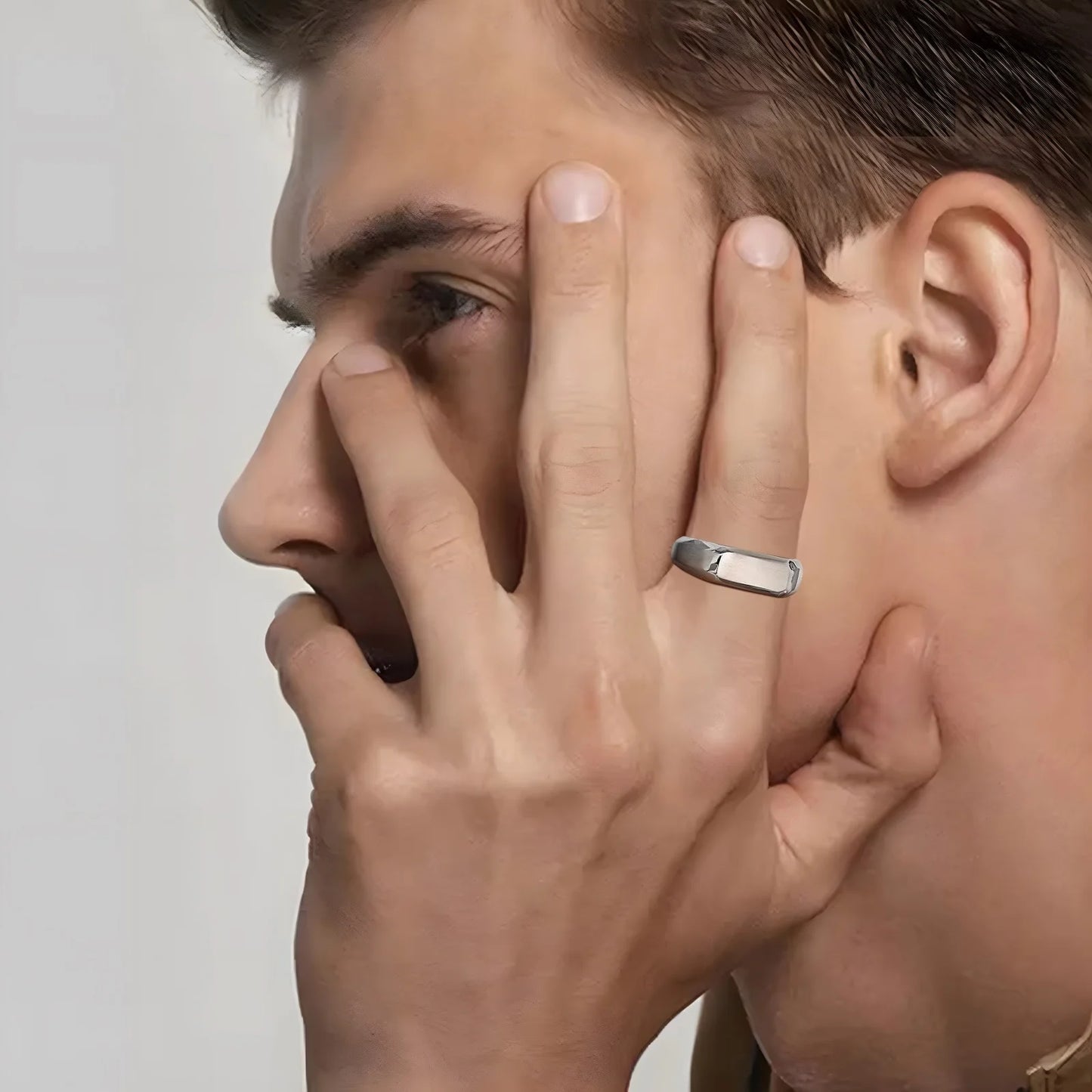 ARISEN™ Thin Signet Ring (Silver/Gold)